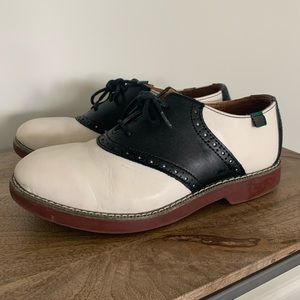 Saddle Oxford uniform shoes, size 4 (big girls)